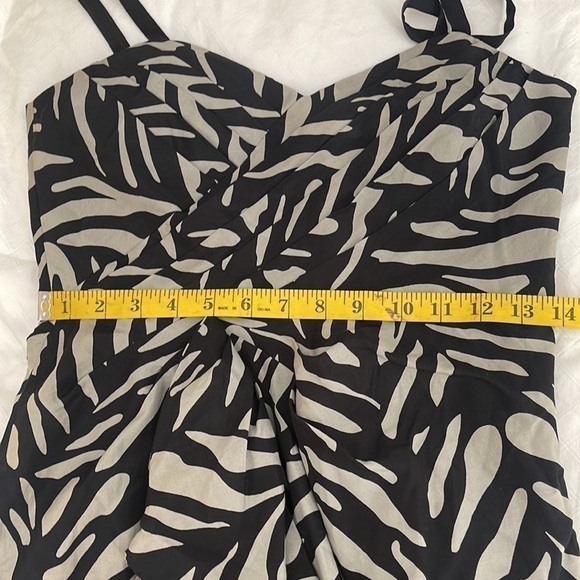 Laila Azahar black and grey dress - Picture 5 of 9